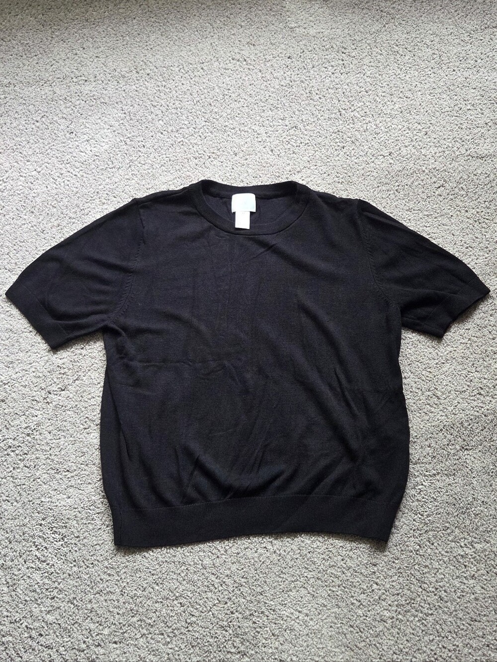 H&M Women's Black Short Sleeve Knit Lightweight Sweater, Size M Minimalist